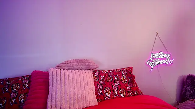 CamirynVale live cam on StripChat