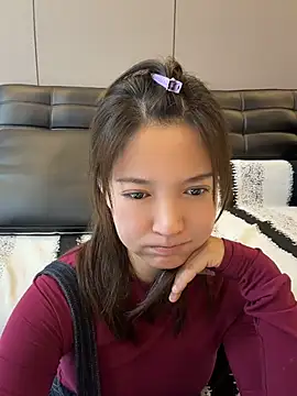 xinrui333 live cam on StripChat