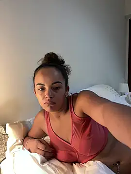 Bonbonrose webcam