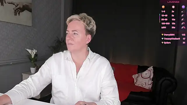 Nika_Smit webcam