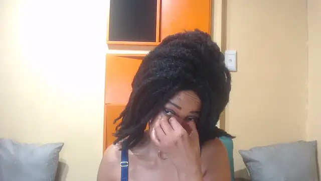 AssSeductress43 webcam