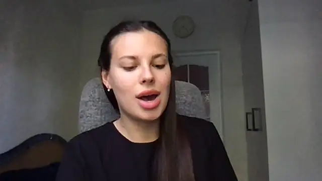 MoonriseGoddess webcam