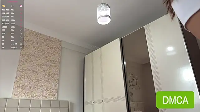 JuliaPierce webcam