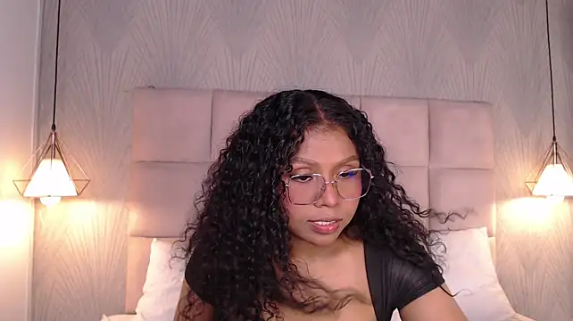 CandyBrunette webcam