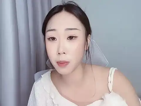diudiu622 webcam