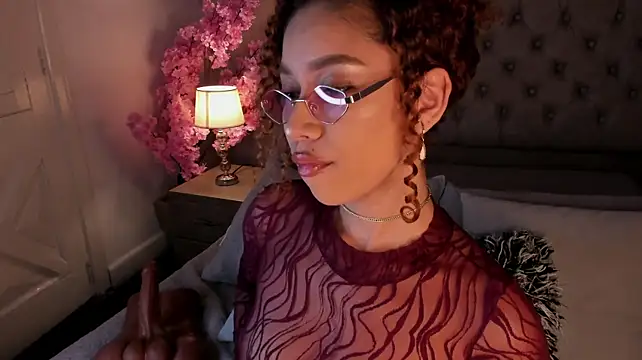 Sienna_brunette