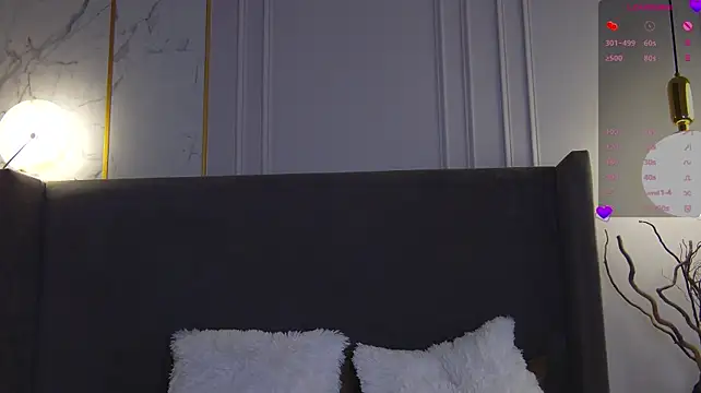 Stefie_Wells webcam