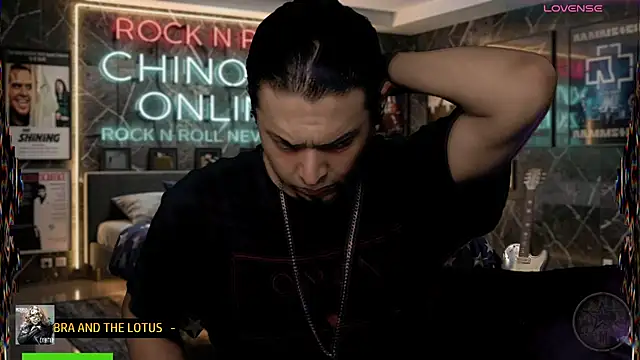 chino_roz webcam