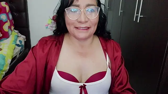 Grace_mature_milf live cam on StripChat