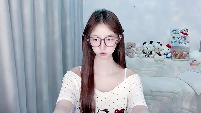 lucky-tt live cam on StripChat