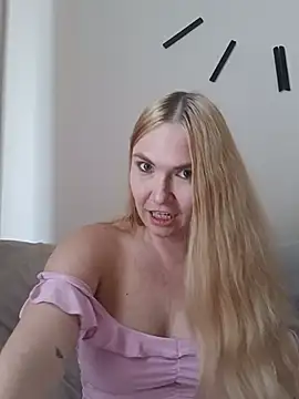 KisaVixen webcam