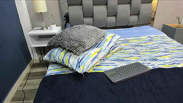 Charlie___Musk webcam