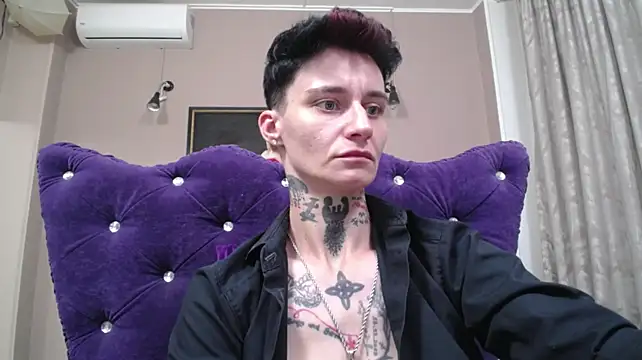 KennyXSX live cam on StripChat