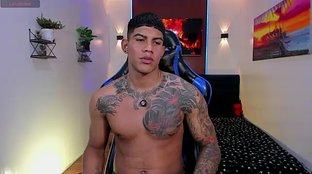 damian_latinxxx (M young) - ⭐I like this guy