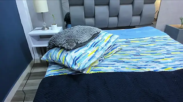 Charlie___Musk webcam