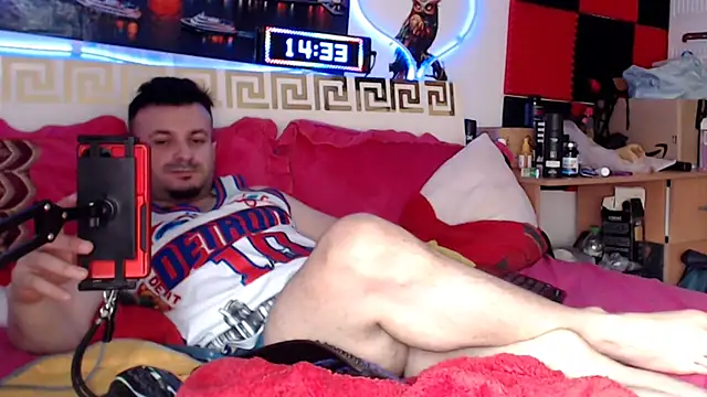 Hugec0ck007 webcam