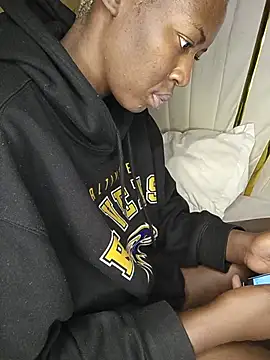 SquirtQueen16 webcam