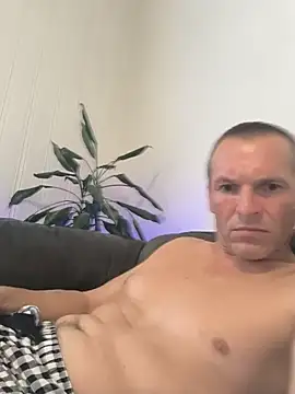 AttractiveSilk5