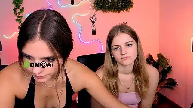 lisa_dark_