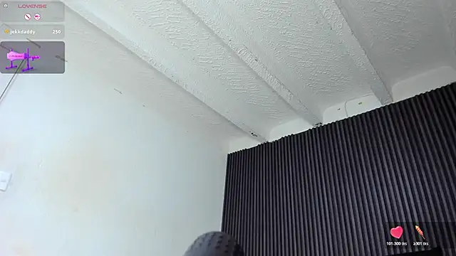 april_jhonsson webcam