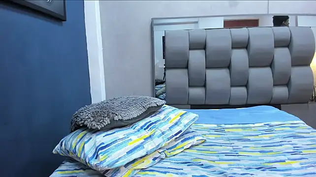 Charlie___Musk webcam