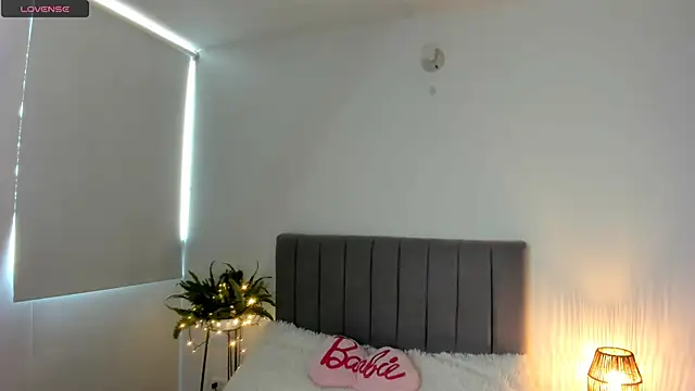 sophie_connors webcam