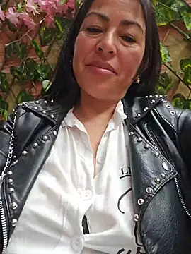 justsamantha_ (Ask my age) - Show Pussy PUBLIC