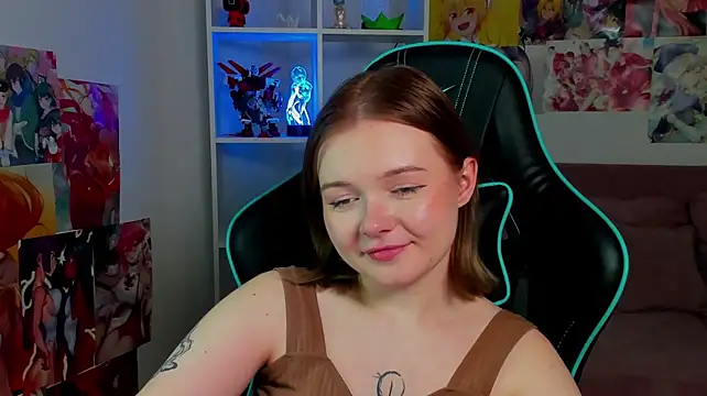 ElinaVale webcam