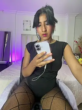 Violet_rousse7 live cam on StripChat
