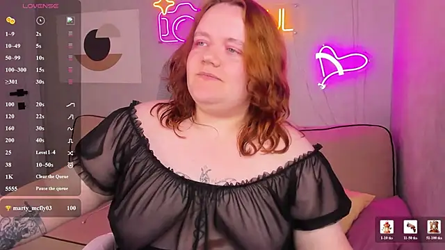 Angela_Cole webcam