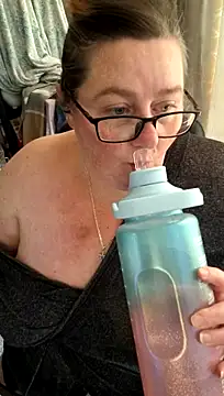Iceprincess2bad4u webcam