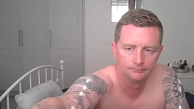 Crusher19830 webcam