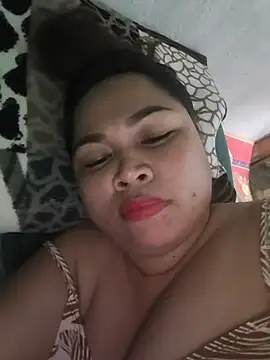 Sweetlorie_83 webcam