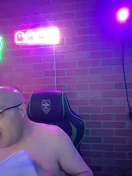 chronic_vibez live cam on StripChat