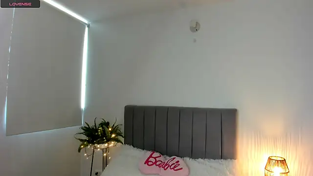 sophie_connors webcam