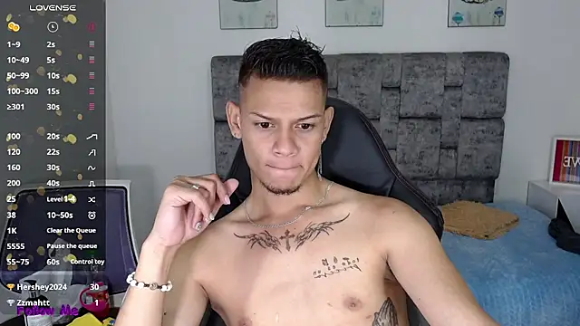 axcel_boy_ webcam