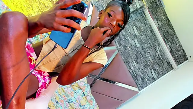 Keily_Tsx1 webcam
