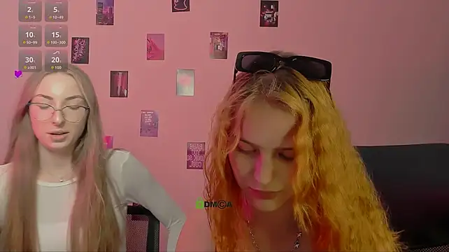 roxy_starr_ webcam