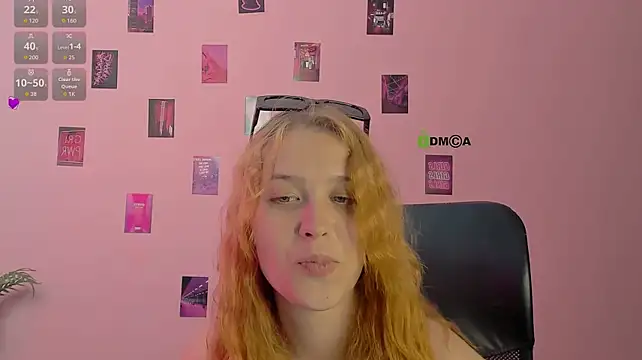 roxy_starr_ webcam
