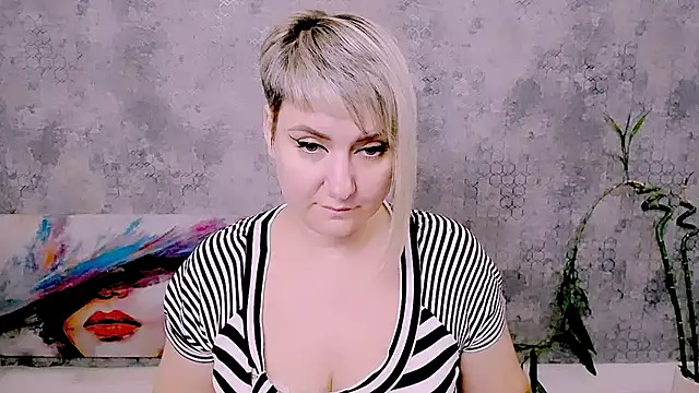 Djullia webcam