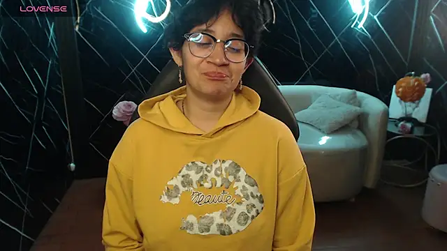 Lili_Gomez_ webcam
