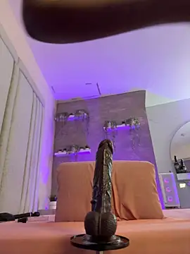 Keirahartz webcam