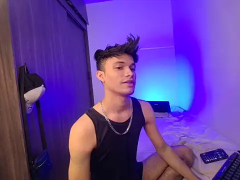 AlexxxGod webcam