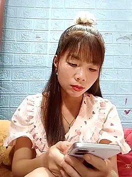 AmyLinee01 webcam