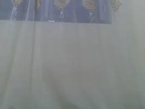 Coco_bloom live cam on StripChat