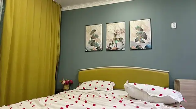 DottieCusworth webcam