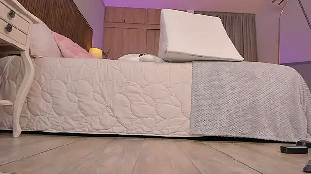 tatikiss_ webcam