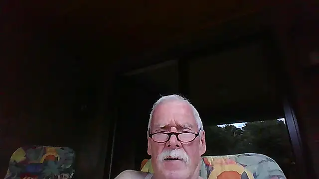 super-snoopy webcam