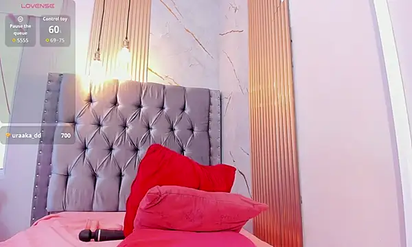 arianna_millers webcam