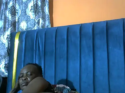 sweet-boob webcam